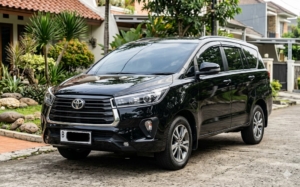 INNOVA REBORN FACELIFT